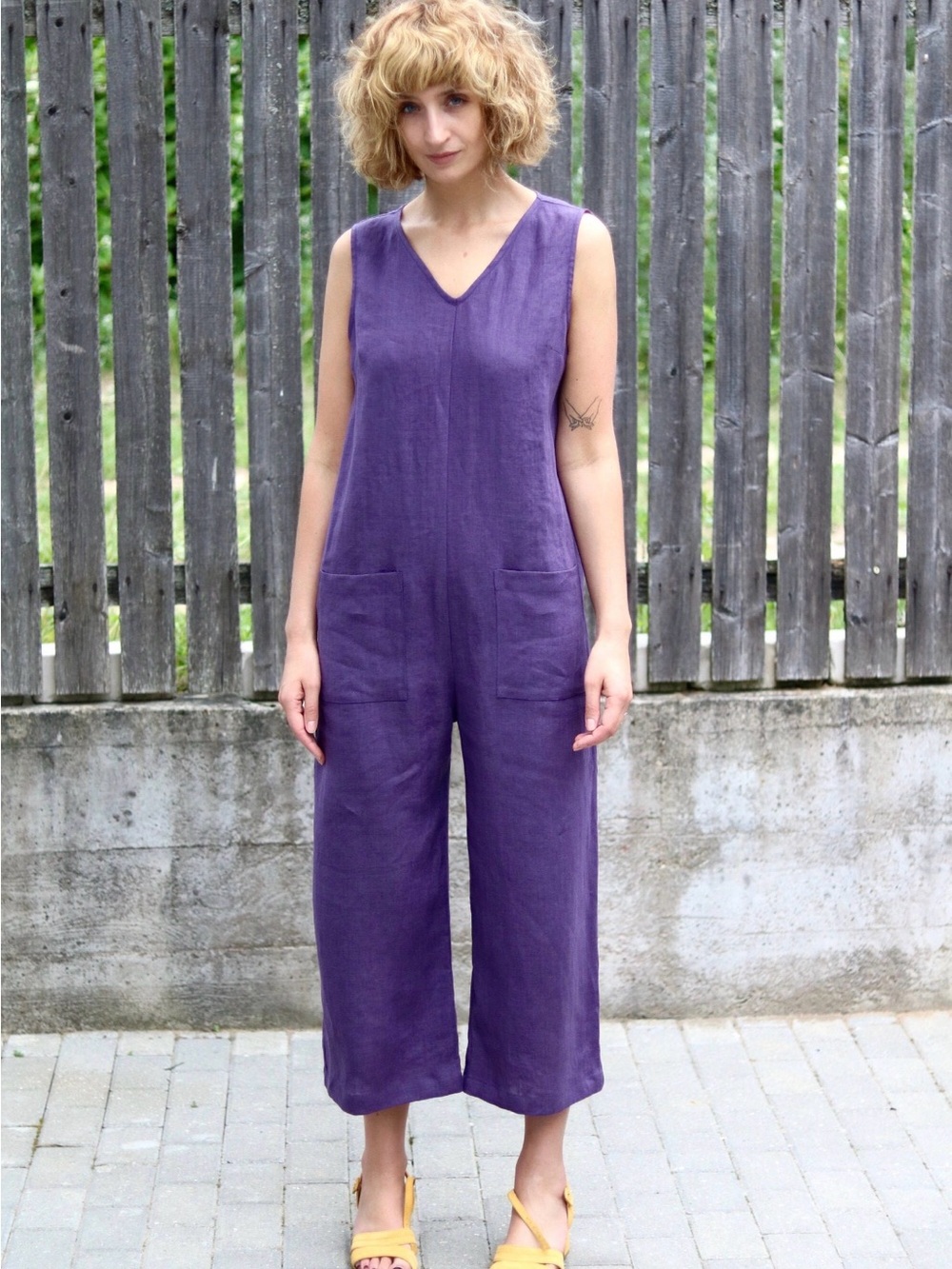 Offon Sleeveless V-Neck Wide-Leg Jumpsuit in gray
